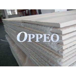 http://www.oppeoholdings.com/227-444-thickbox/woodgrain-fiber-cement-siding.jpg